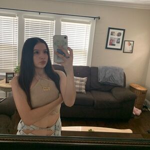 Meet your Posher, Josefina